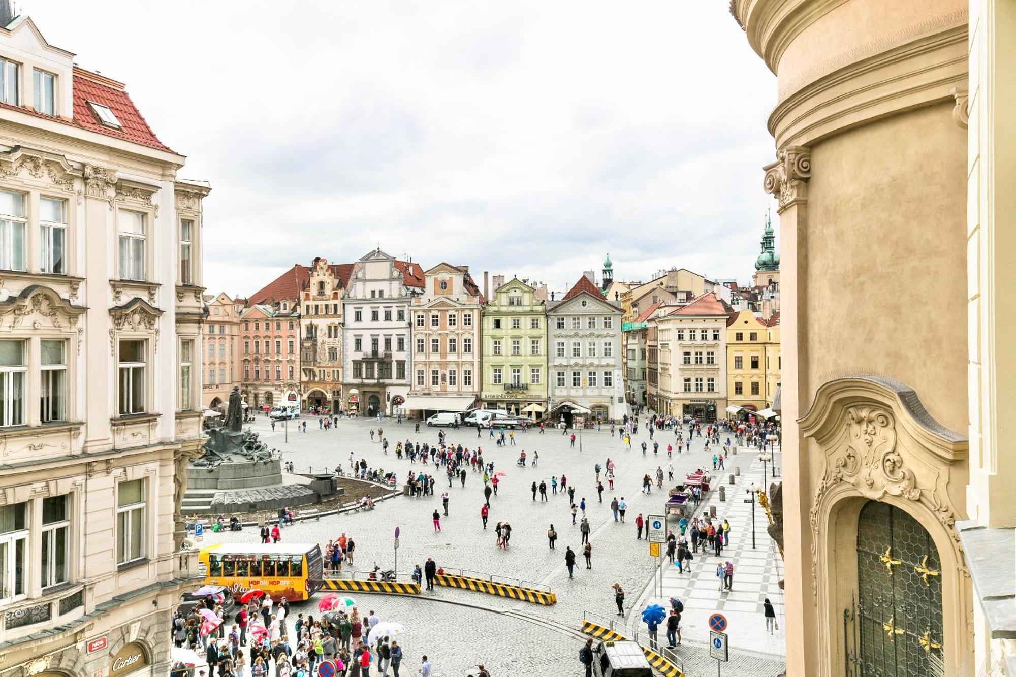 The Old Town Square & Parizska Apartments ปราก ภายนอก รูปภาพ