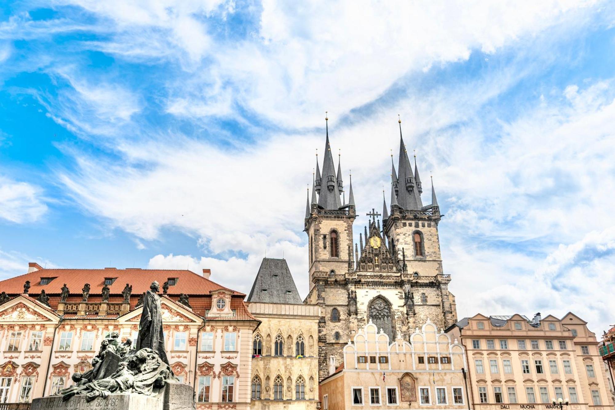 The Old Town Square & Parizska Apartments ปราก ภายนอก รูปภาพ